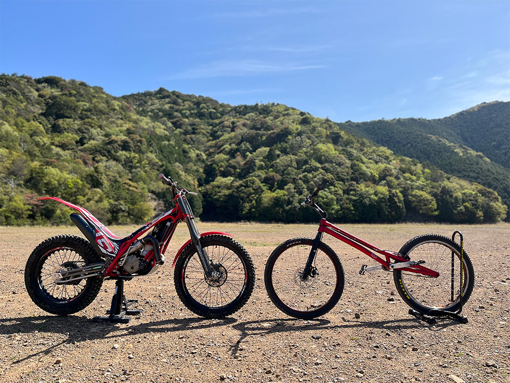 EJMCコレクション トライアルバイクと自転車